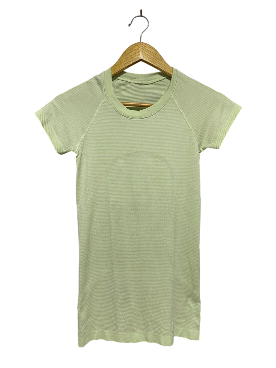 LULULEMON |XS| BUST 13| SWIFTLY TECH SHORT SLEEVE 2.0 – PALE LIME / WASHED YELLOW