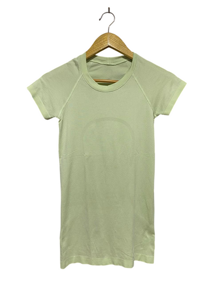 LULULEMON |XS| BUST 13| SWIFTLY TECH SHORT SLEEVE 2.0 – PALE LIME / WASHED YELLOW