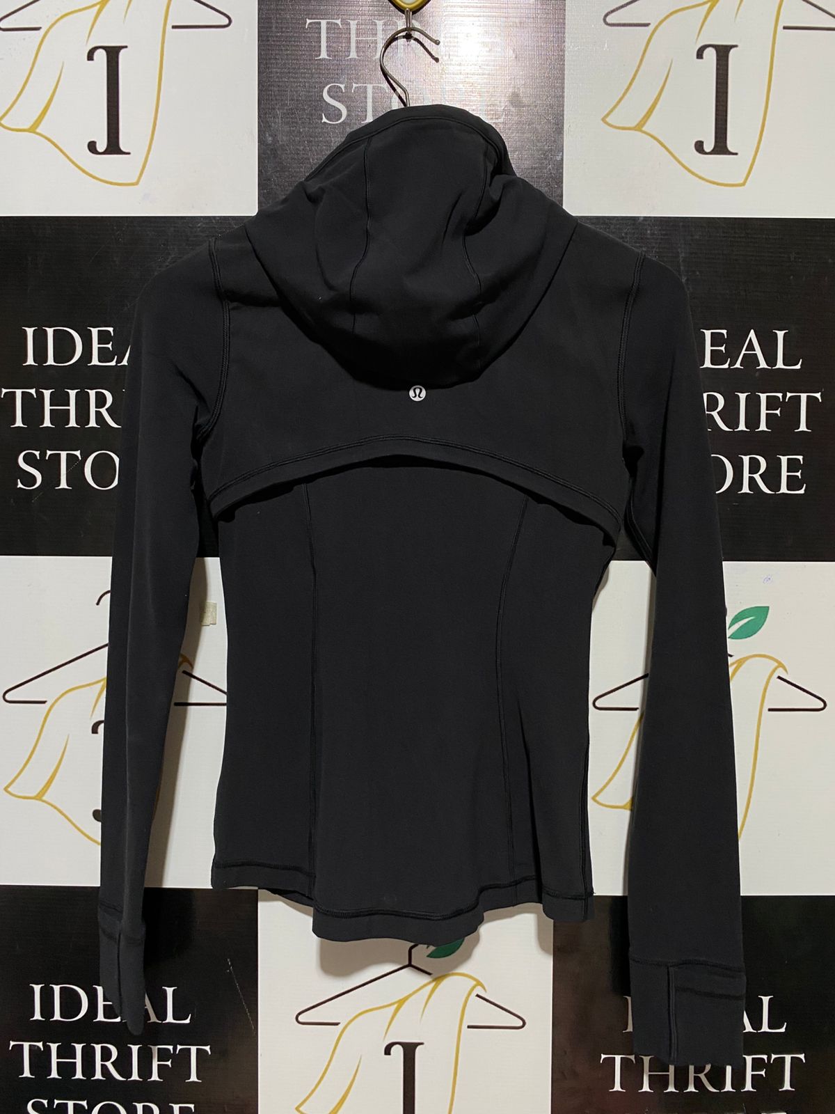 LULULEMON |S| BUST 16| DEFINE HOODED JACKET - SLEEK BLACK