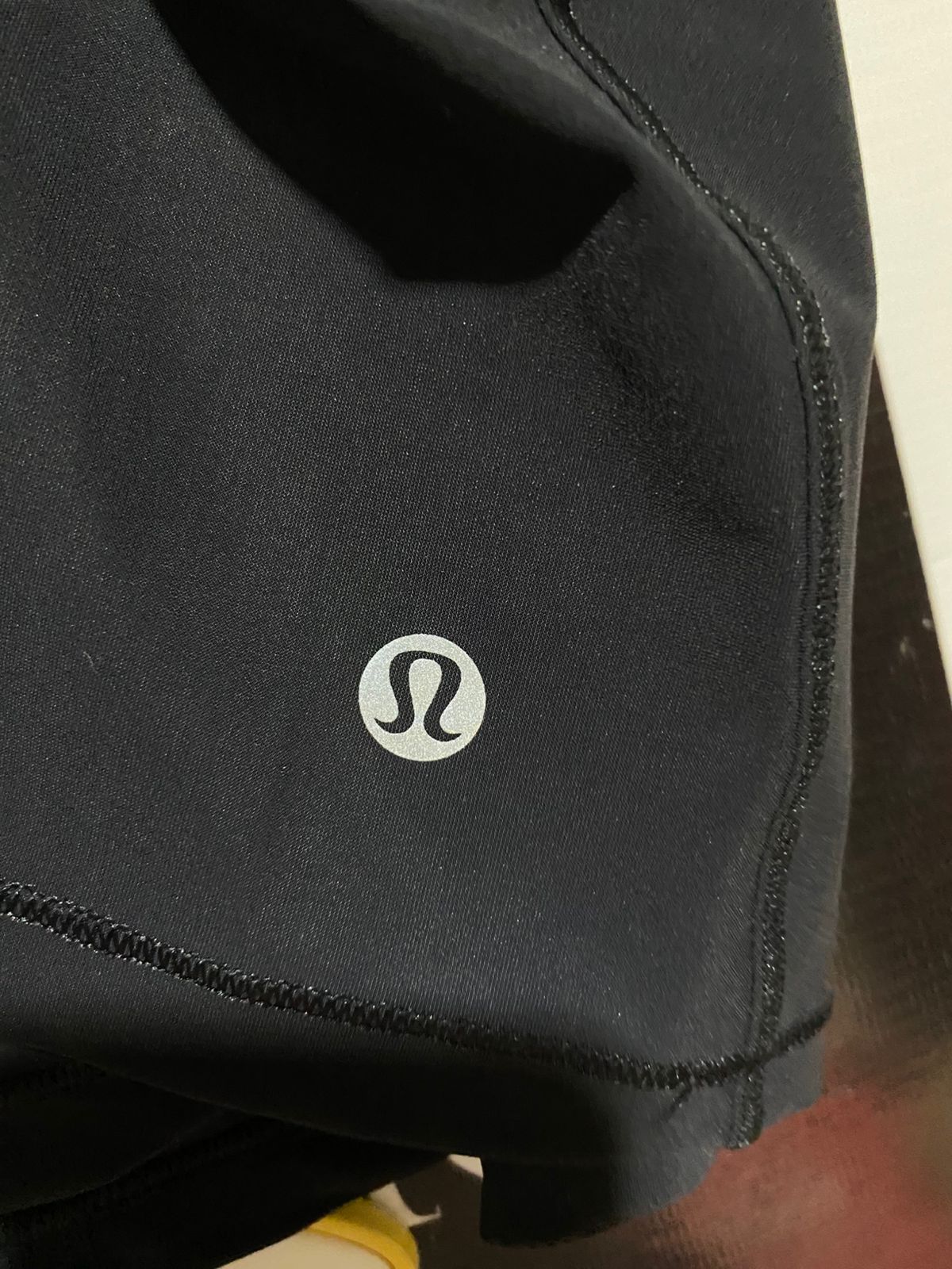 LULULEMON |L| BUST 20| SCULPT TANK TOP CROPPED - BLACK