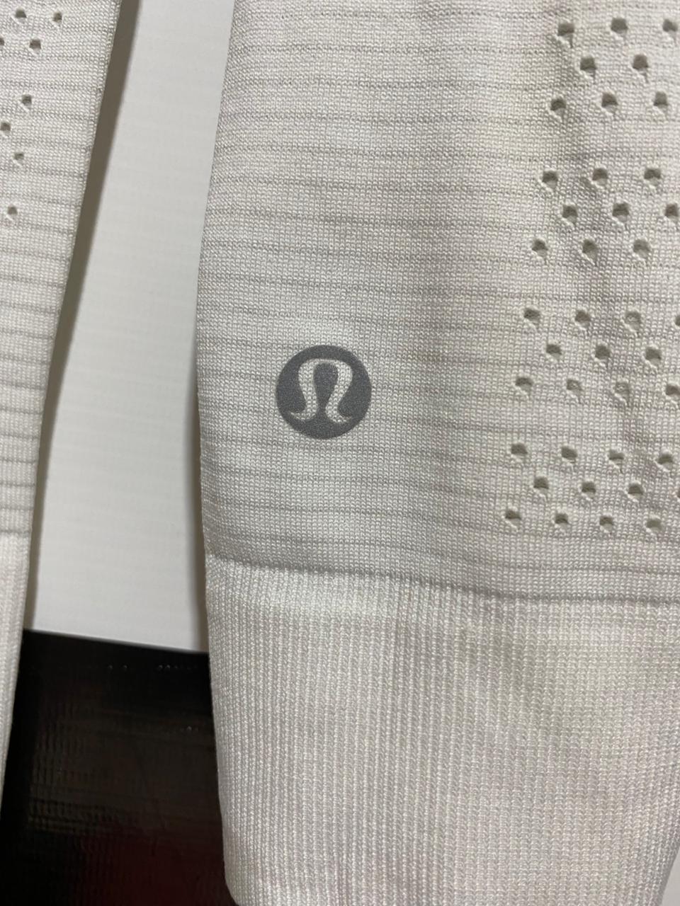 LULULEMON |S| BUST 16| SWIFTLY TECH LONG SLEEVE 2.0 - WHITE