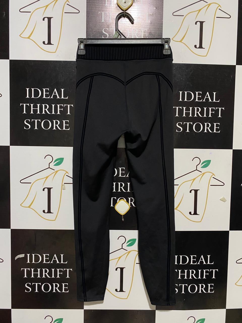 ALO |XS| WAIST 24| YOGA HIGH-WAISTED BLACK PERFORMANCE LEGGINGS