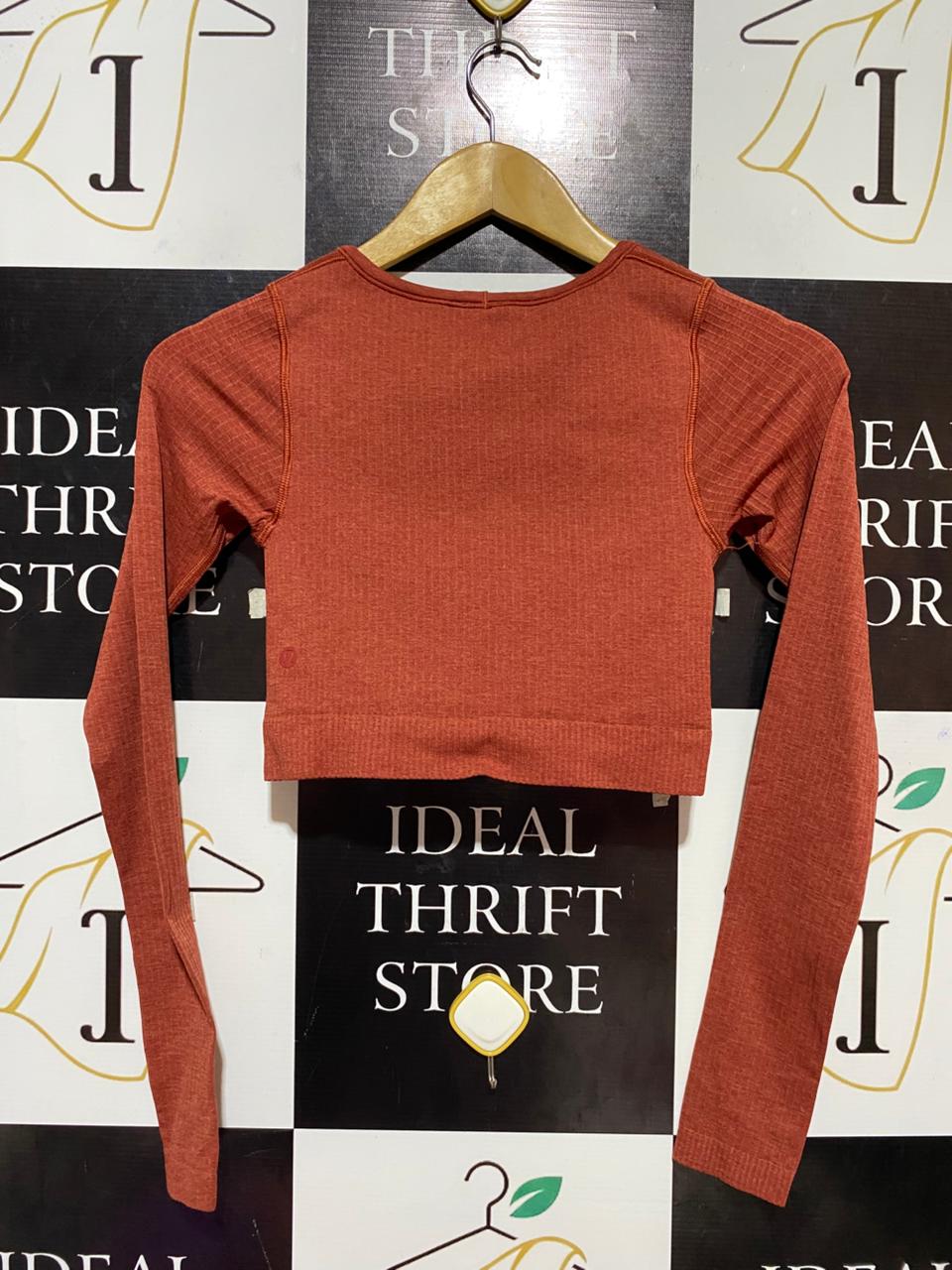 LULULEMON |XS| BUST 11| EBB TO STREET LONG SLEEVE CROP TOP