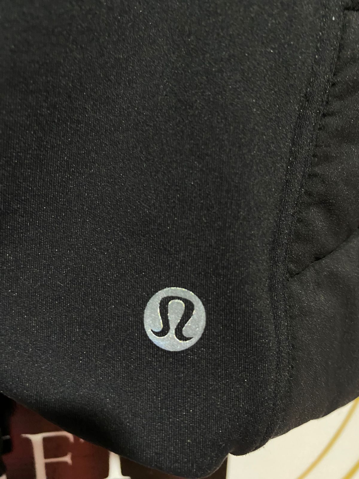 LULULEMON |M| BUST 19| PREMIUM INSULATED HYBRID PERFORMANCE JACKET – MIDNIGHT BLACK