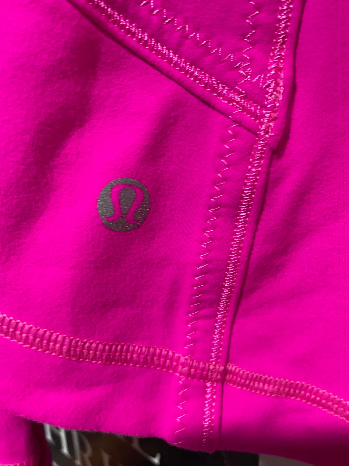 LULULEMON |S| BUST 16| DEFINE JACKET – DRAGONFRUIT PINK