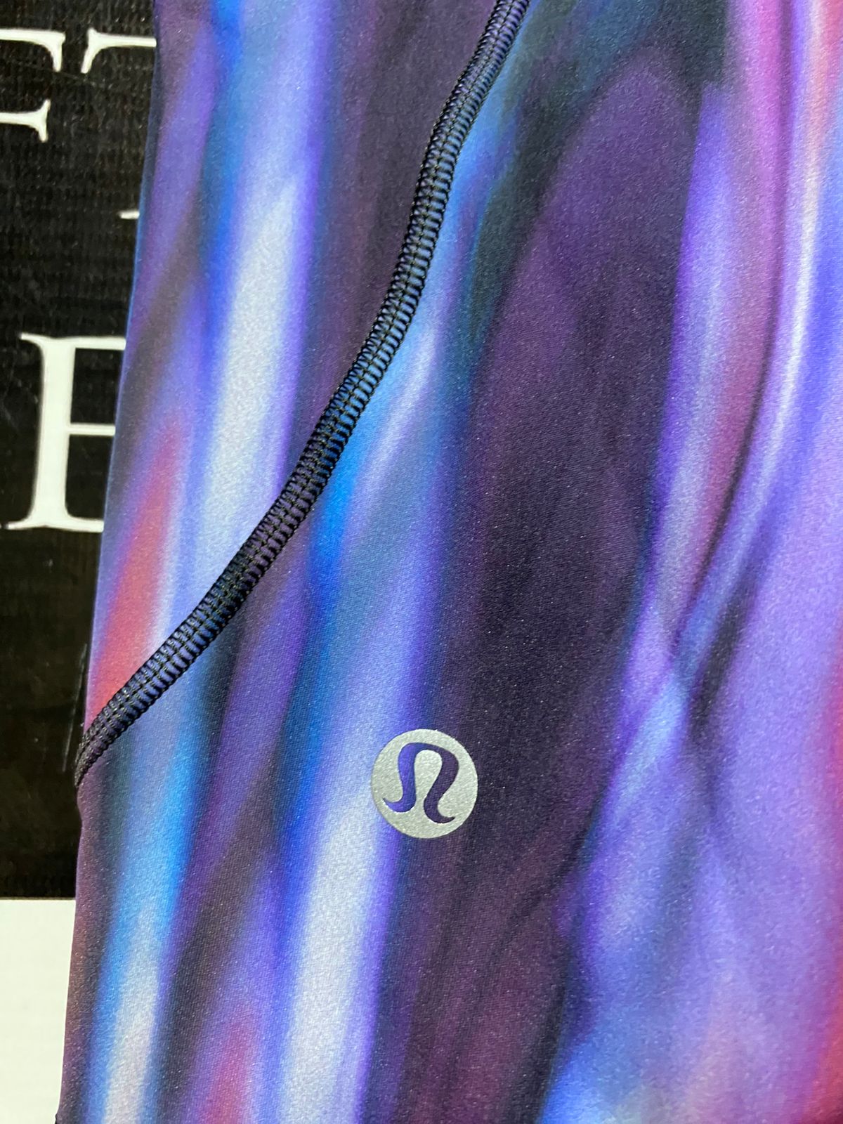 LULULEMON |M| WAIST 28| FAST AND FREE HIGH-RISE SHORT 6" - ABSTRACT COSMIC PRINT