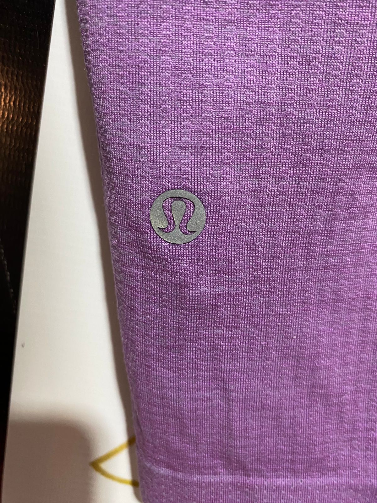 LULULEMON |L| BUST 20| SWIFTLY TECH SHORT-SLEEVE SHIRT 2.0 IN WISTERIA PURPLE