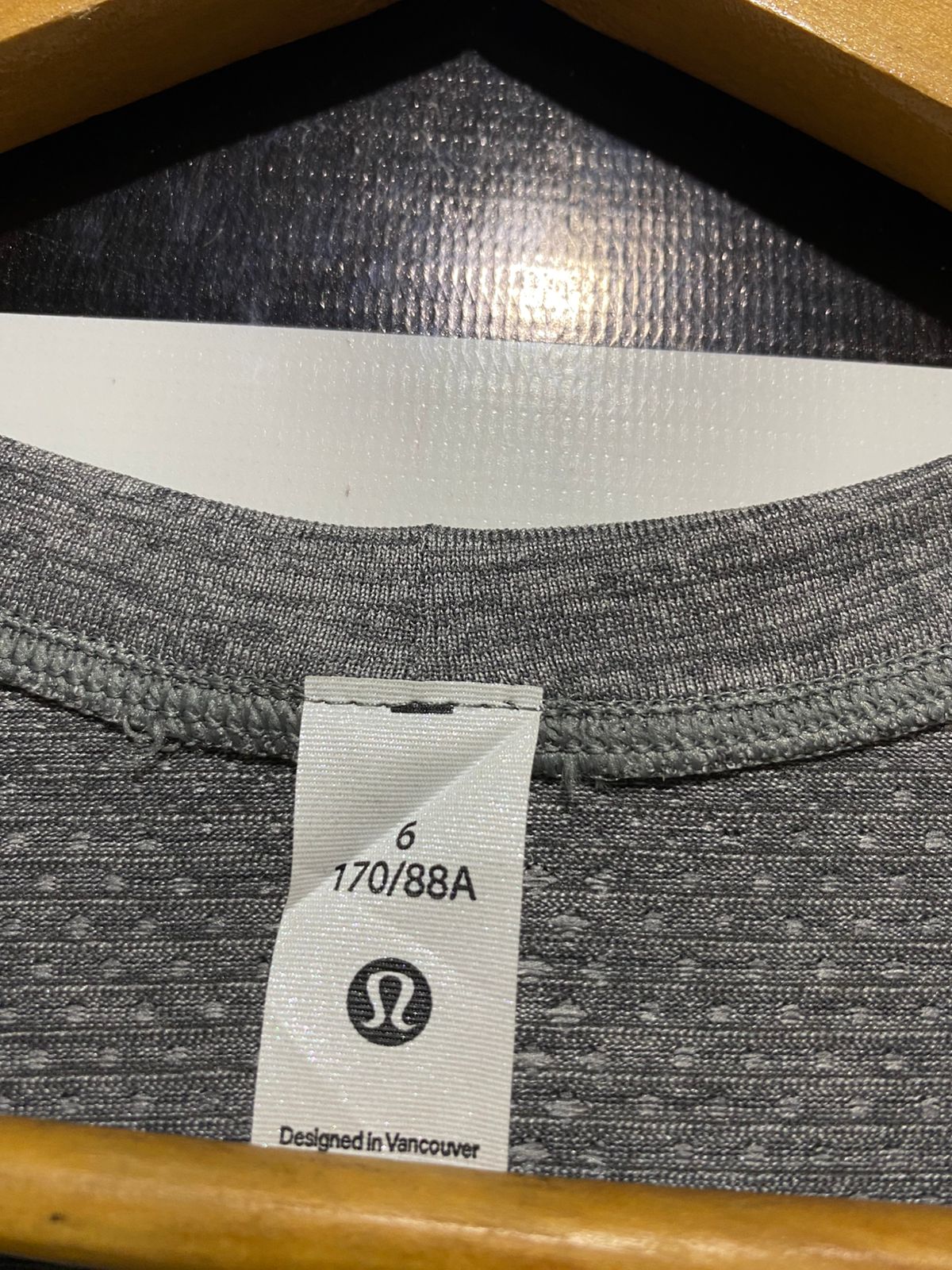 LULULEMON |S| BUST 16| SWIFTLY TECH SHORT-SLEEVE SHIRT 2.0 IN HEATHERED CORE MEDIUM GREY