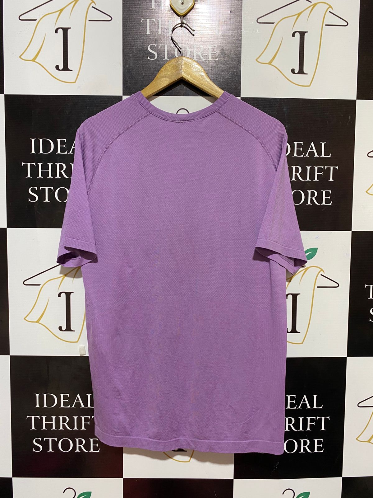 LULULEMON |L| BUST 21| SWIFTLY TECH SHORT-SLEEVE SHIRT 2.0 IN PURPLE HIGHLIGHT