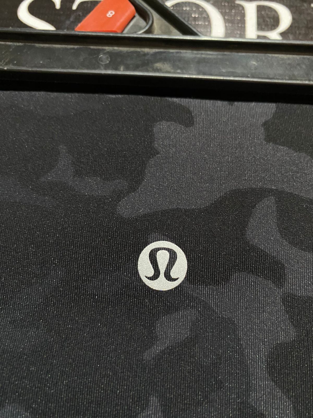 LULULEMON |XS| WAIST 24| ALIGN HIGH-RISE LEGGINGS IN HERITAGE 365 CAMO DEEP COAL MULTI