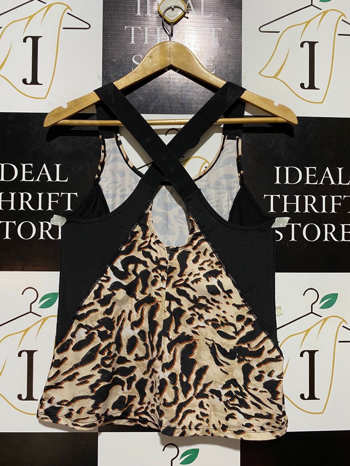 ROCK WEAR |M| BUST 15| B23| LEOPARD PRINT CROSS-BACK ACTIVEWEAR TANK