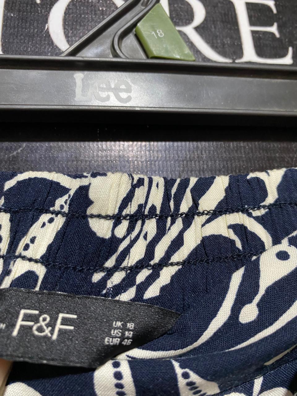 F&F |XL| WAIST 36| B23| NAVY BLUE FLORAL PAISLEY WIDE-LEG PALAZZO PANTS