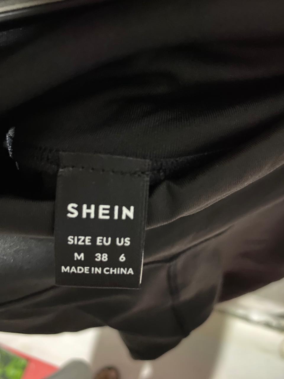 SHEIN |M| WAIST 26| B24| PREMIUM HIGH-WAISTED BLACK ACTIVEWEAR LEGGINGS WITH SIDE POCKETS