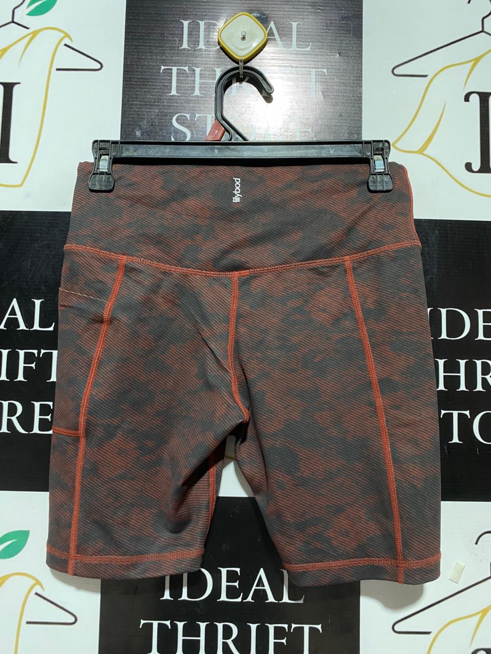 LILYBOD |M| WAIST 26| B23| PREMIUM HIGH-WAISTED RUST CAMO PERFORMANCE BIKER SHORTS