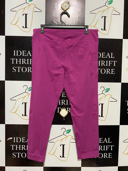 CRANE |XL| WAIST 32| B25| WOMEN'S MENTA MAGENTA UPF 30+ PERFORMANCE CROPPED LEGGINGS