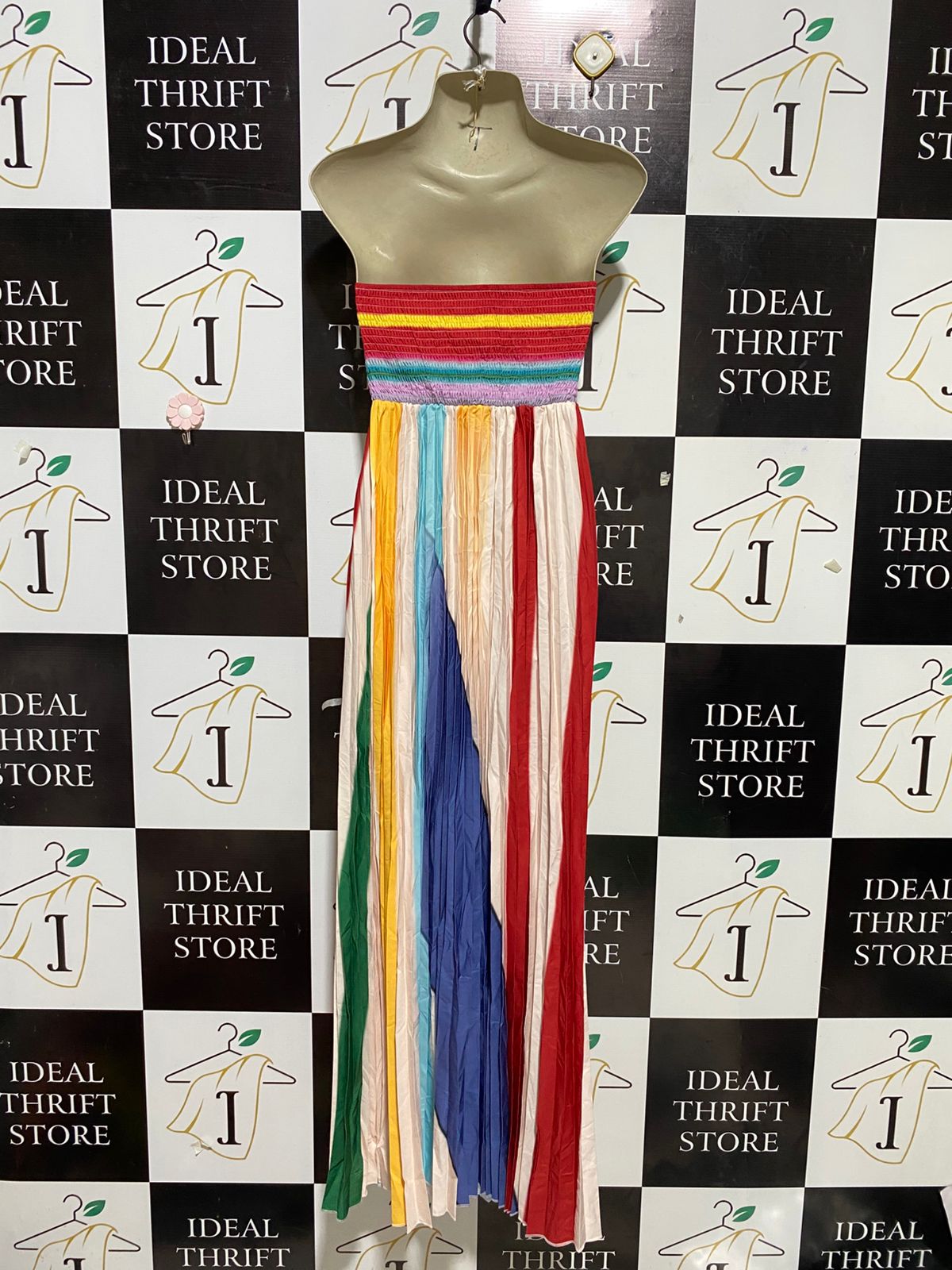 |M| BUST | B25| STRAVELESS RAINBOW MULTICOLOR PLEATED MAXI DRESS