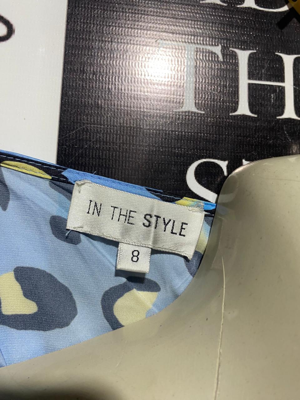 IN THE STYLE |S| BUST 17| B24| CHIC SKY BLUE LEOPARD PRINT WRAP DRESS - ELEGANT SATIN-FINISH MIDI GOWN