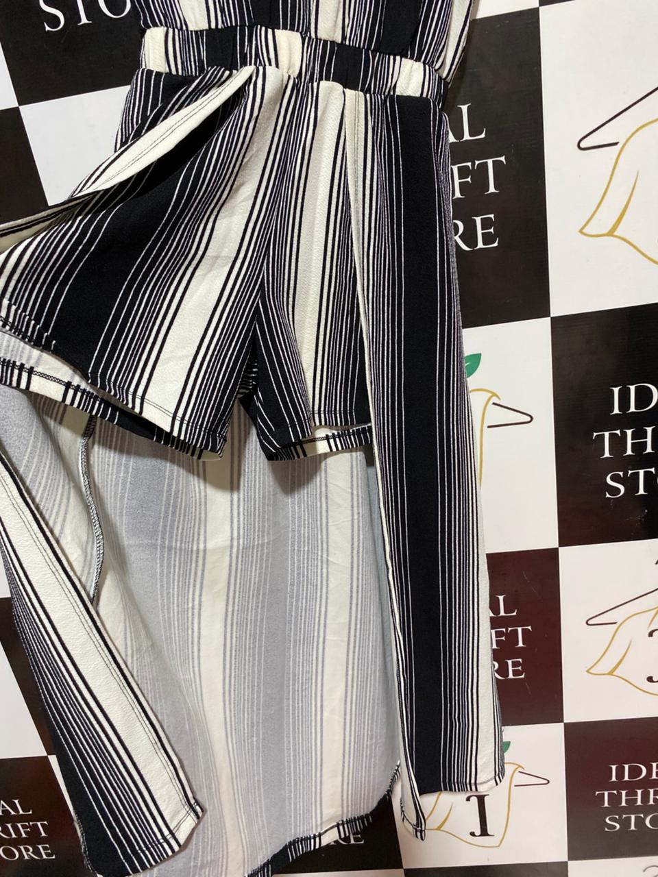 KISS GIRLS |S| BUST 15| B24| PREMIUM MONOCHROME VERTICAL STRIPED MAXI JUMPSUIT DRESS