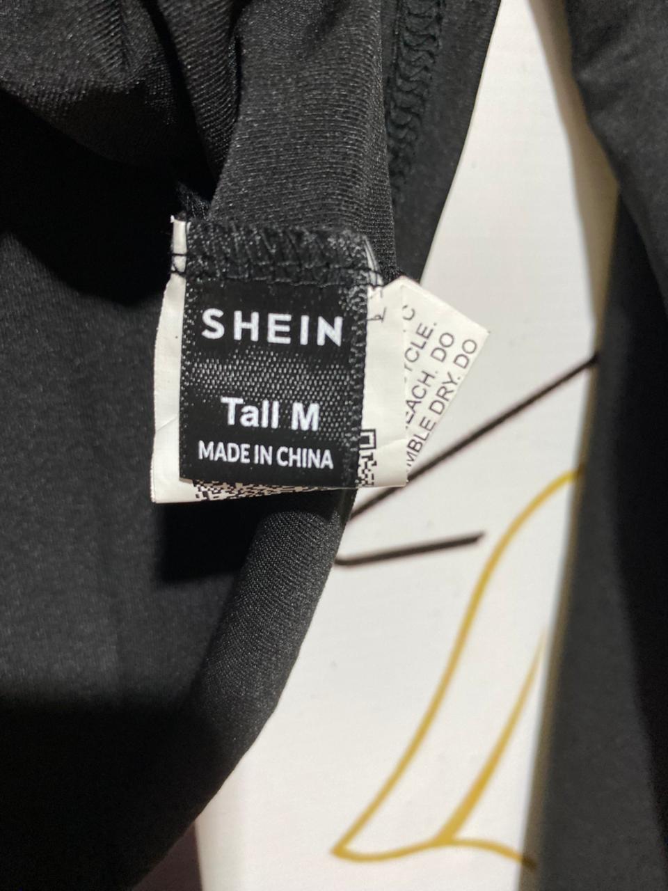 SHEIN |M| BUST 16| B24| PREMIUM ESSENTIAL BLACK LONG SLEEVE SCOOP NECK TOP