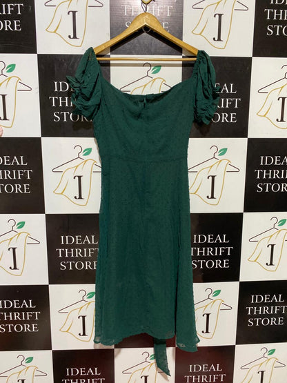BOOHOO |M| BUST 18| B24| OCCASION EMERALD SWISS DOT MIDI DRESS