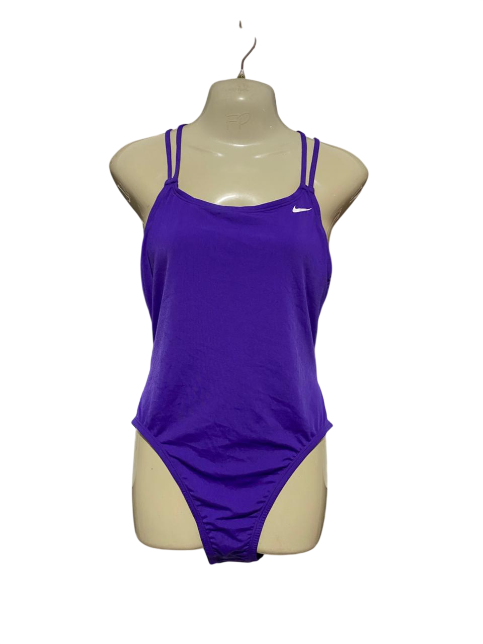 NIKE |M| BUST 17| B25| WOMEN'S PERFORMANCE ONE-PIECE SWIMSUIT - PURPLE