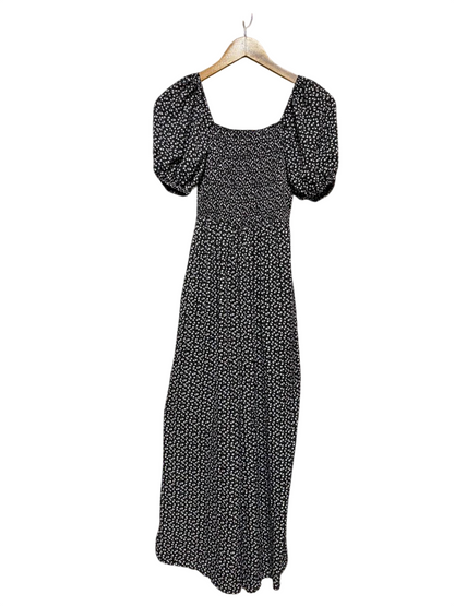JIM & NORA |S| BUST 11| B25| CHIC BLACK FLORAL SMOCKED MIDI DRESS