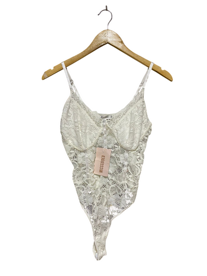 MISSGUIDED |M| BUST 17| C1| ELEGANT WHITE LACE BODYSUIT – SHEER FLORAL DESIGN