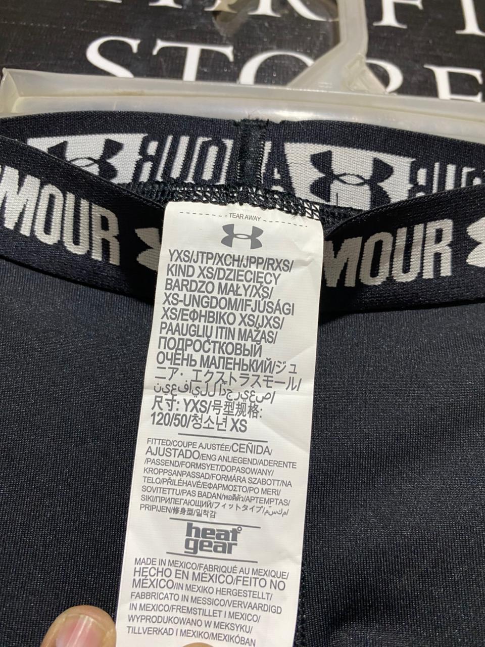 UNDER ARMOUR |XXS| WAIST 20| C1| WOMEN'S HEATGEAR COMPRESSION SHORTS – CLASSIC BLACK