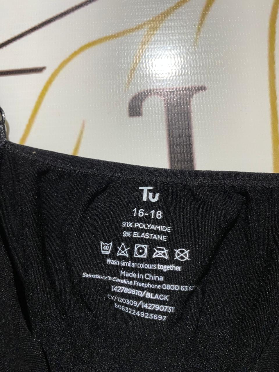 TU |S| BUST 14| C1| LINGERIE SEAMLESS SHAPING CAMISOLE