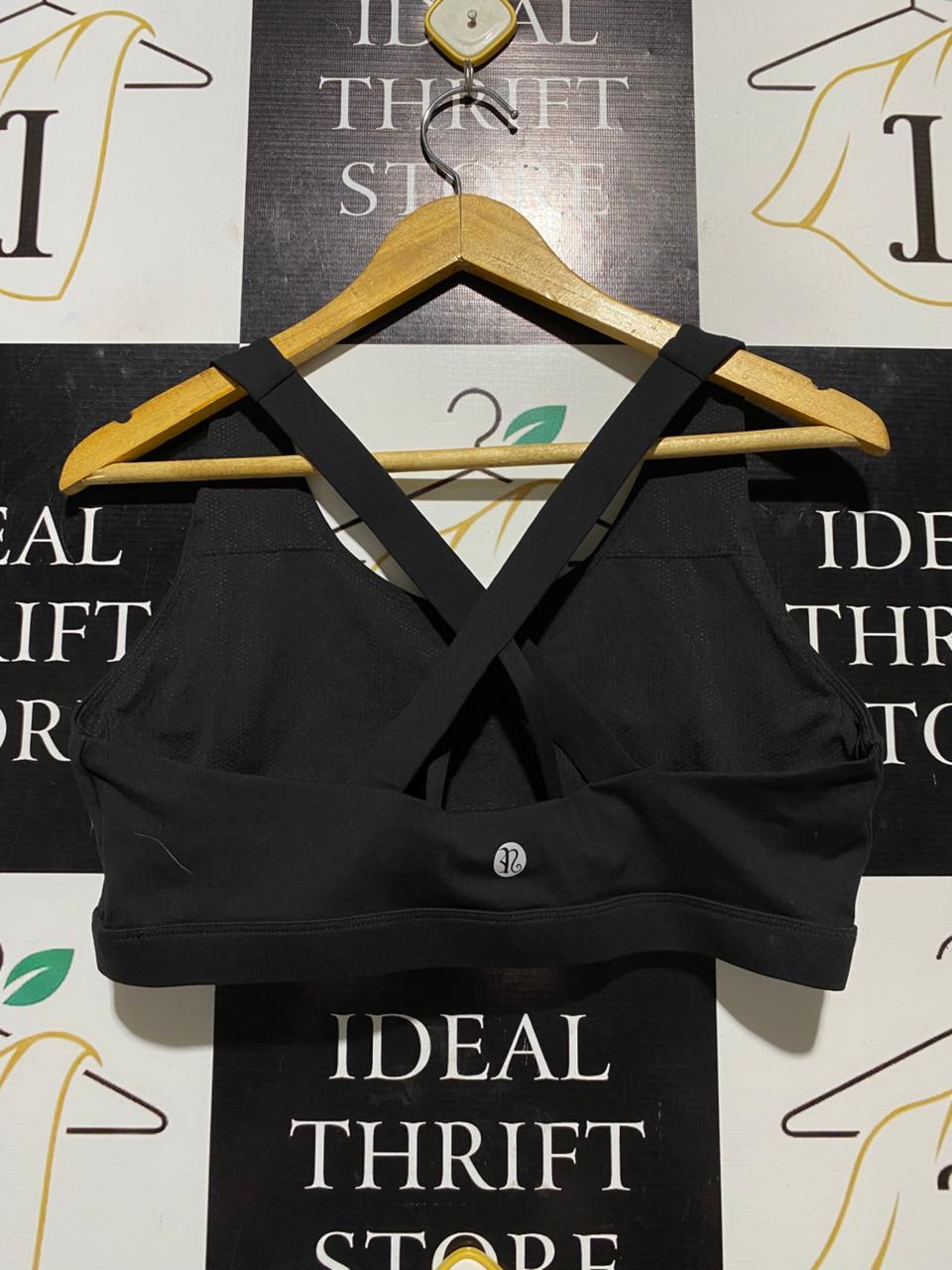 |XL| BUST 16| B25| ESSENTIAL BLACK CROSS-BACK SPORTS BRA
