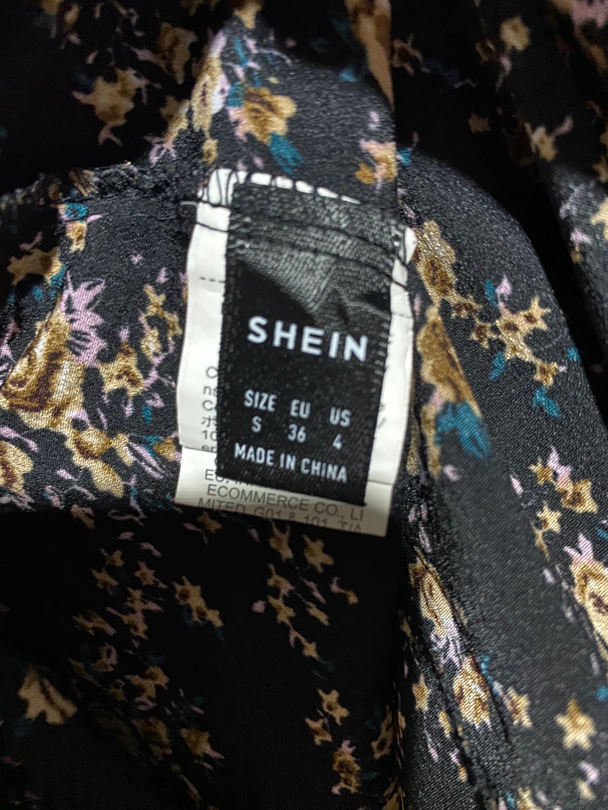 SHEIN |XS| BUST 12| B26| BLACK DITSY FLORAL SMOCKED MAXI DRESS