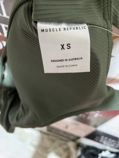 MUSCLE REPUBLIC |XS| BUST 13| B26| PREMIUM OLIVE GREEN RIBBED TANK TOP