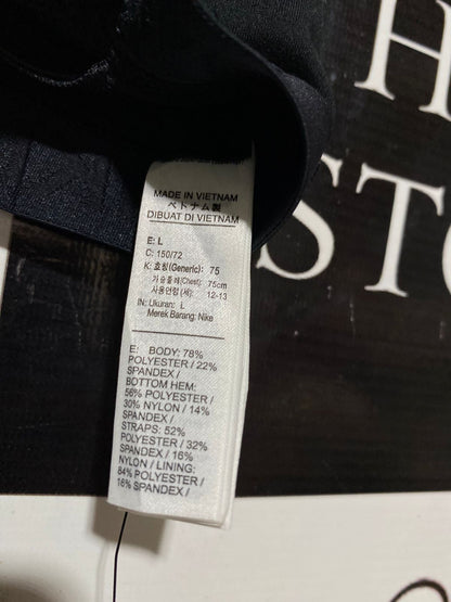 NIKE |L| BUST 13| B26| BLACK INDY LIGHT-SUPPORT STRAPPY SPORTS BRA