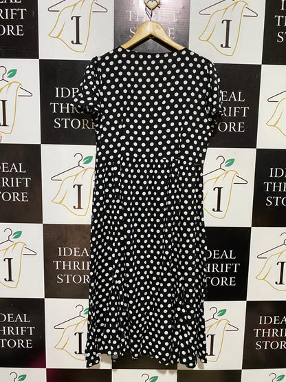 AVALON |M| BUST 18| B27| BLACK AND WHITE POLKA DOT MIDI DRESS