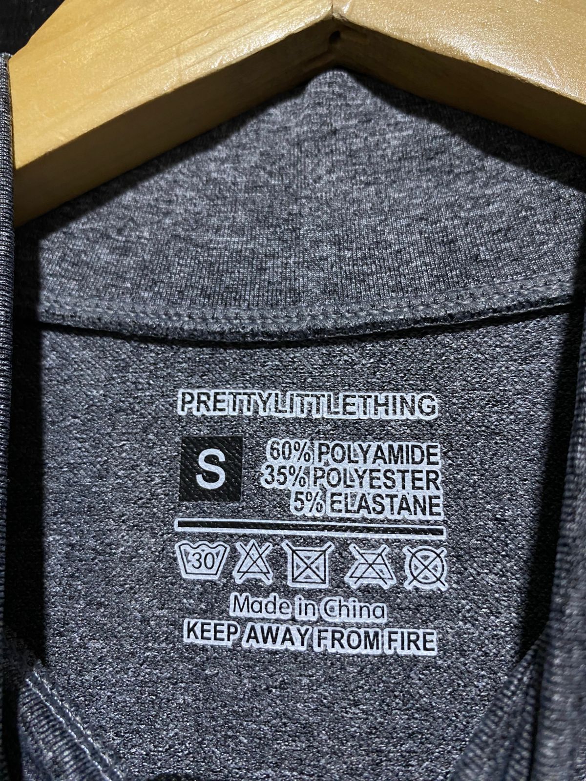 PRETTYLITTLE THING |XS| BUST 13| B26| PLT SPORT SEAMLESS FULL-ZIP RUNNING JACKET