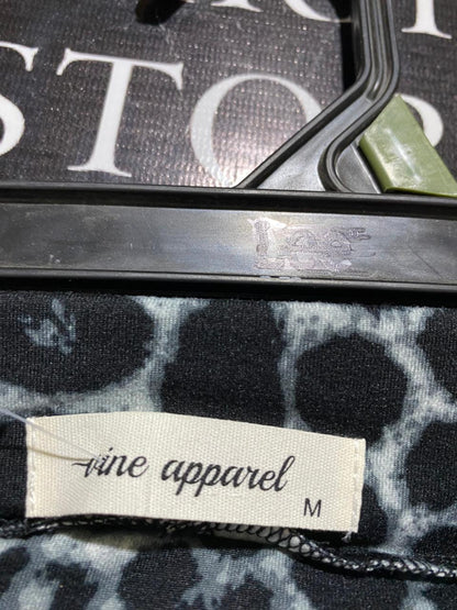 VINE APPAREL |M| WAIST 28| B26| LEOPARD PRINT BIKE SHORTS
