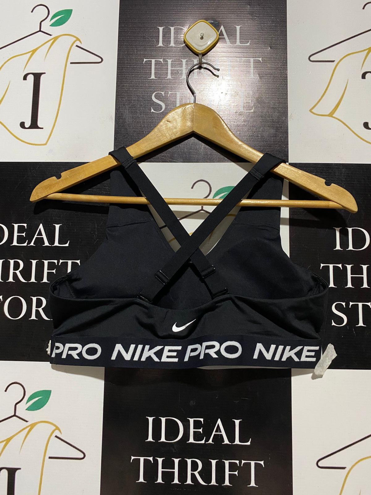 NIKE PRO |L| BUST 15| B28| WOMEN BLACK CROSSBACK SPORTS BRA