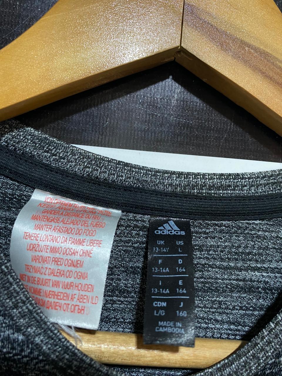 ADIDAS |L| BUST 18| B27| CHARCOAL GREY MELANGE PERFORMANCE SPORTS T-SHIRT