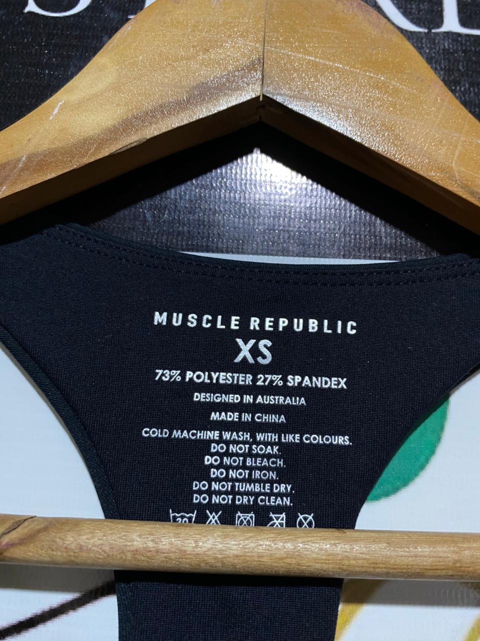 MUSCLE REPUBLIC |XS| BUST 13| B27| WOMEN MSCR RACERBACK SPORTS BRA