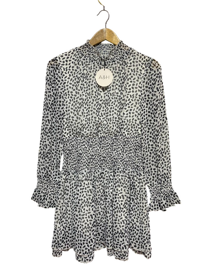 ATMOS & HERE |M| BUST 17| B28| SMOCKED PATTERNED LONG SLEEVE MINI DRESS