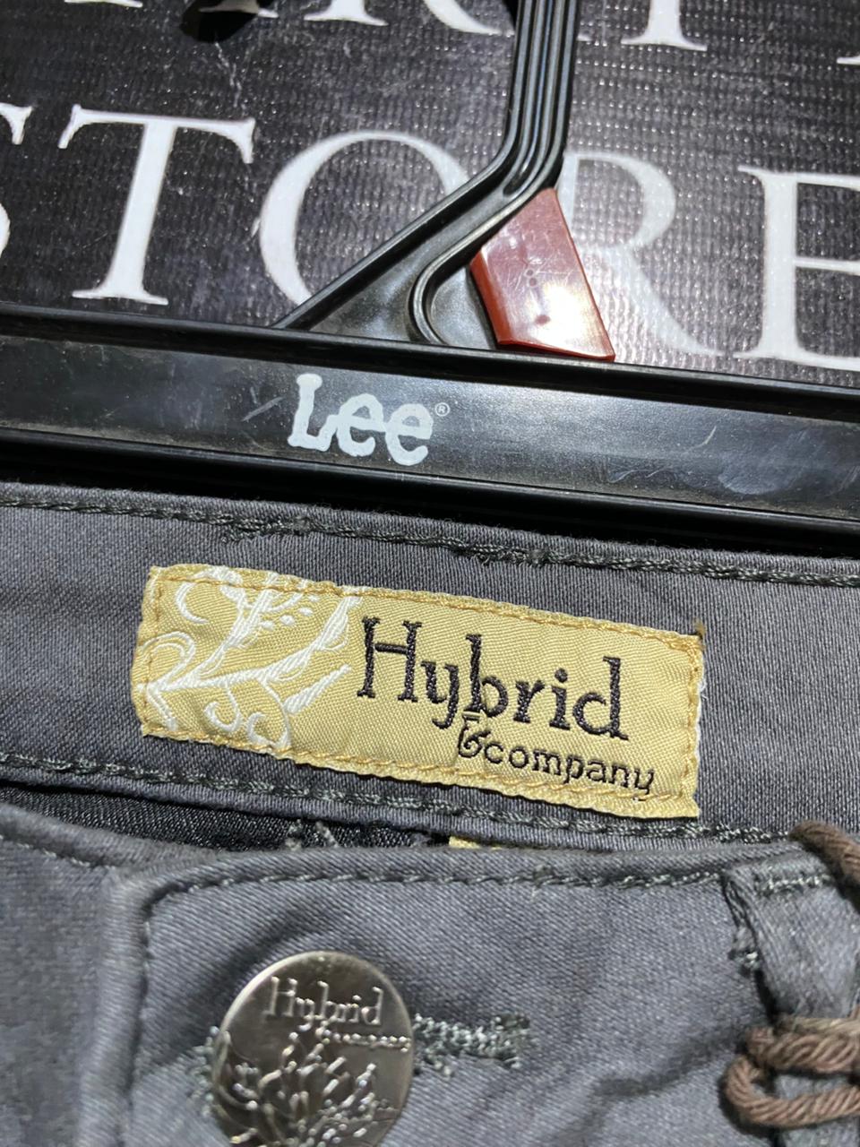 HYBRID |S| WAIST 26| B28| PREMIUM CHARCOAL GREY BERMUDA SHORTS
