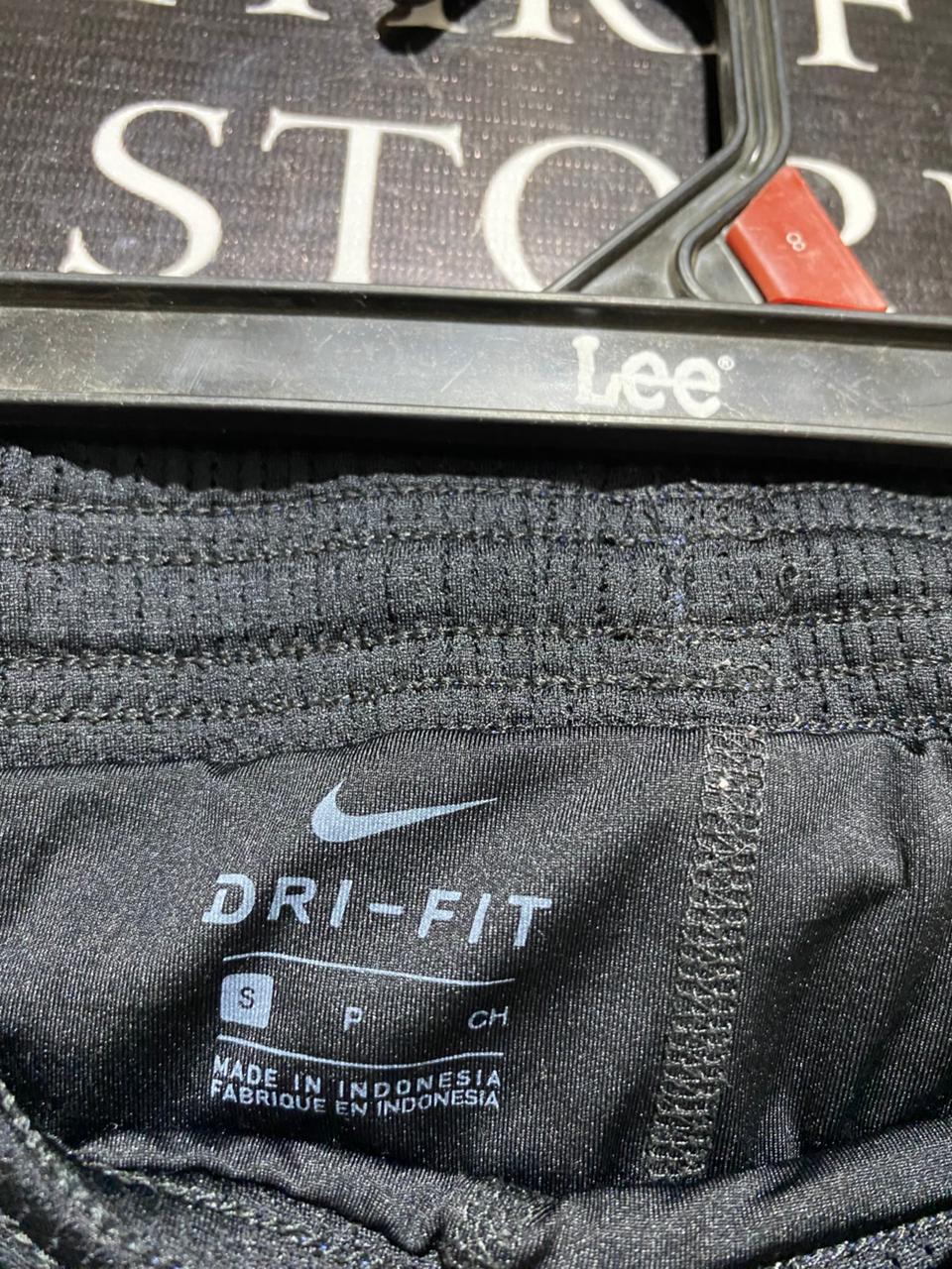 NIKE |S| WAIST 28| B28| WOMEN'S 2-IN-1 RUNNING SHORTS WITH INNER COMPRESSION TIGHTS