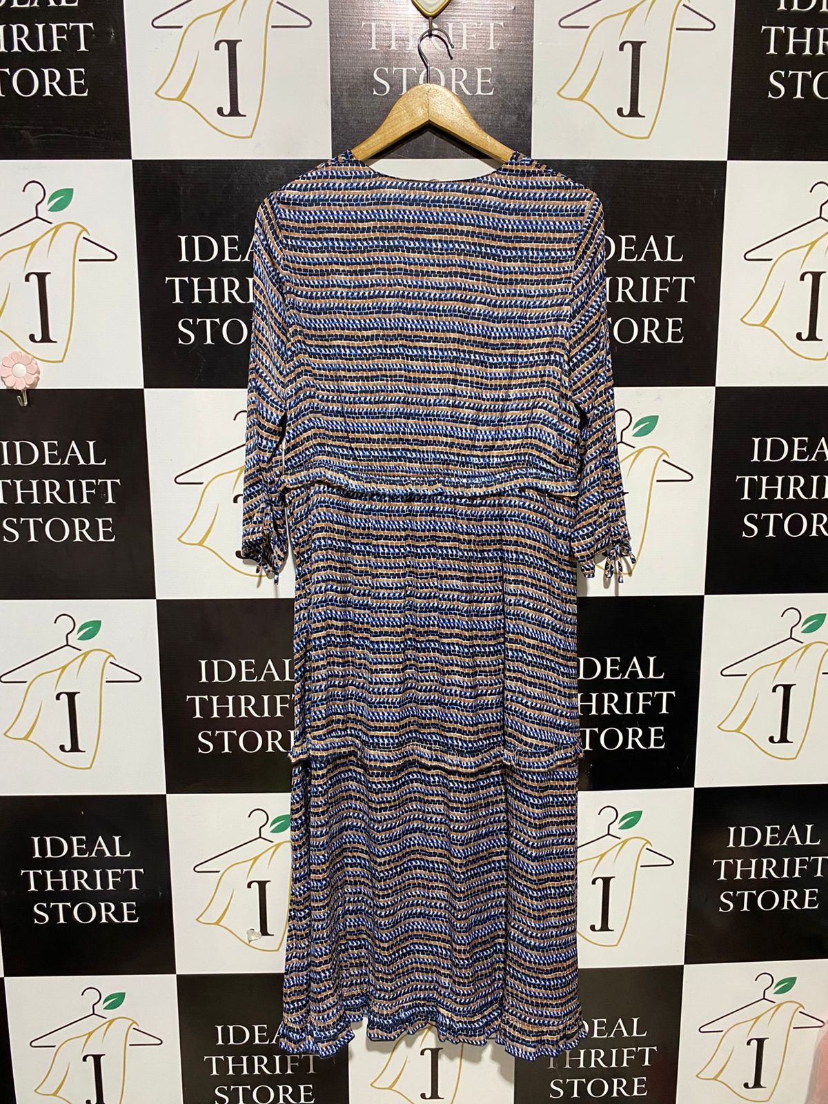 SCOTCH & SODA |L| BUST 19| B29| ABSTRACT STRIPED DRAWSTRING TIERED MAXI DRESS