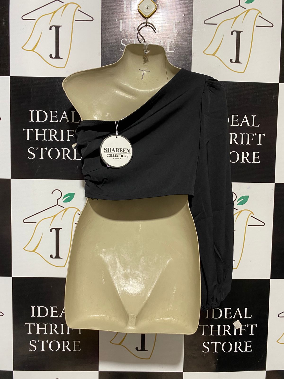 SHAREEN |M| BUST 17| B29| BLACK ONE-SHOULDER STATEMENT CROP TOP WITH BALLOON SLEEVE
