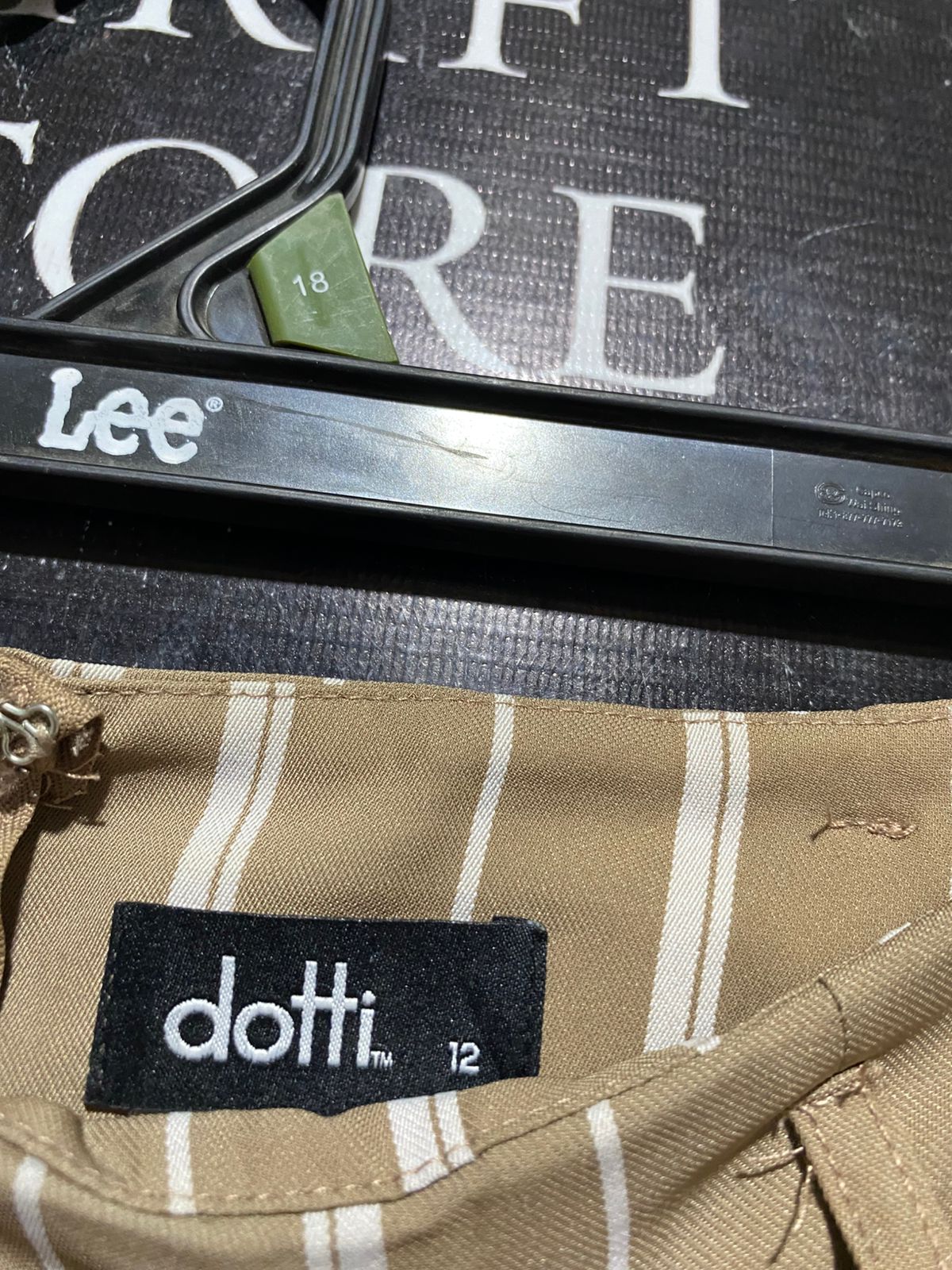 DOTTI |L| WAIST 32| B29| PREMIUM BEIGE VERTICAL STRIPED WIDE-LEG TROUSERS