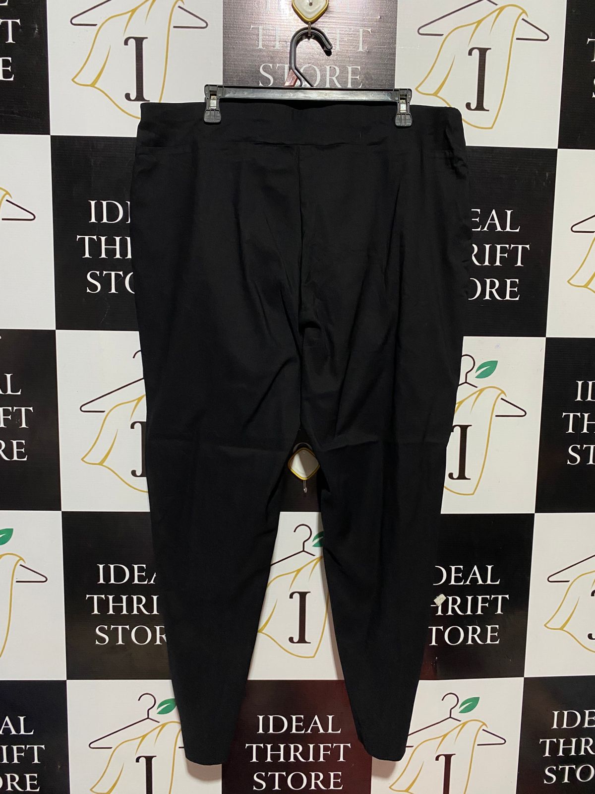 BASICS |XXL| WAIST 38| B29| PREMIUM BLACK TAPERED TROUSERS