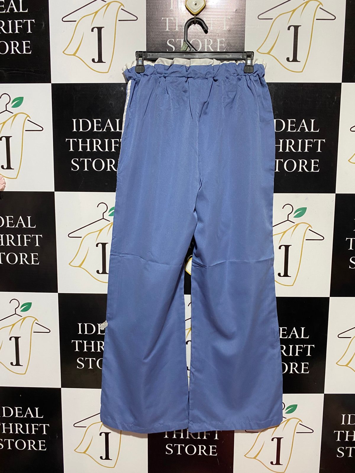 |M| WAIST 28| B29| PREMIUM SPORTY BLUE WIDE-LEG TRACK PANTS WITH WHITE SIDE STRIPES