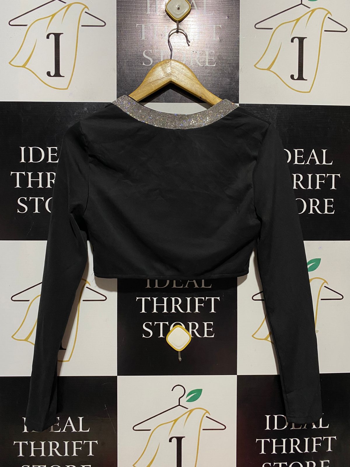 WINNIE |M| BUST 16| B29| BLACK LONG SLEEVE CROP TOP WITH RHINESTONE EMBELLISHMENT