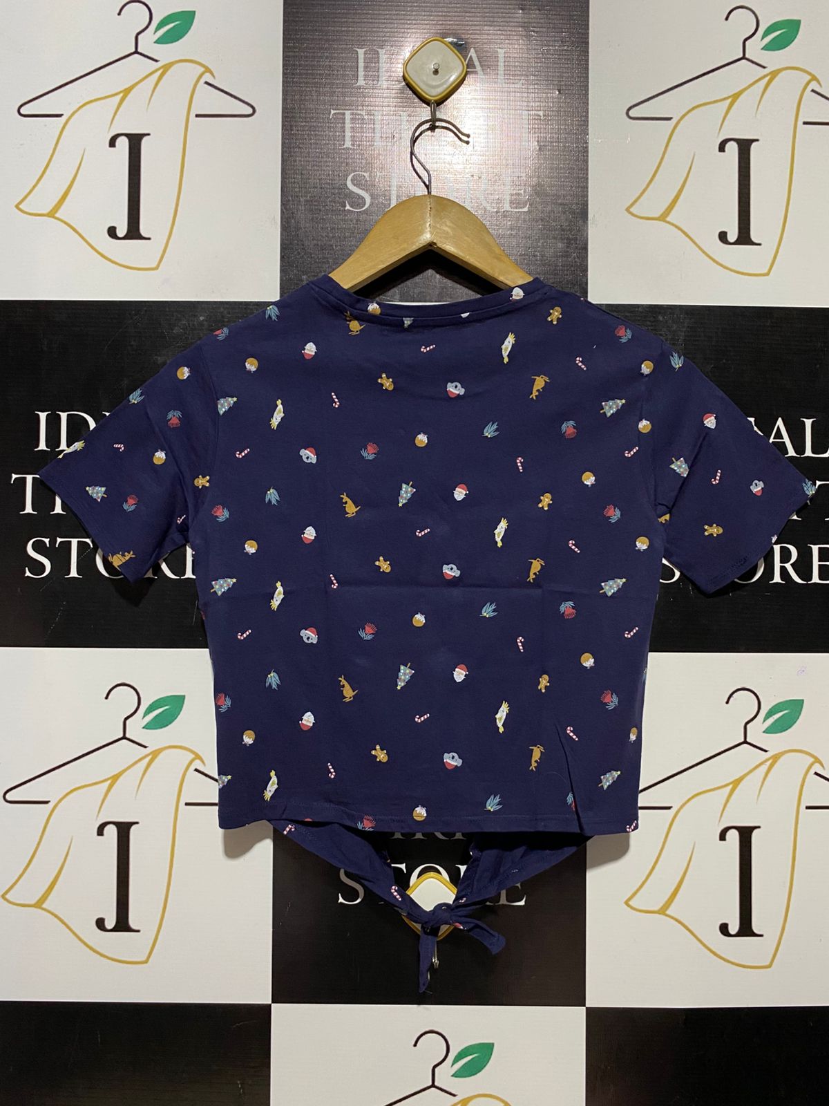 BIGW |M| BUST 16| B29| NAVY BLUE CHRISTMAS THEMED FRONT-TIE CASUAL CROP TEE
