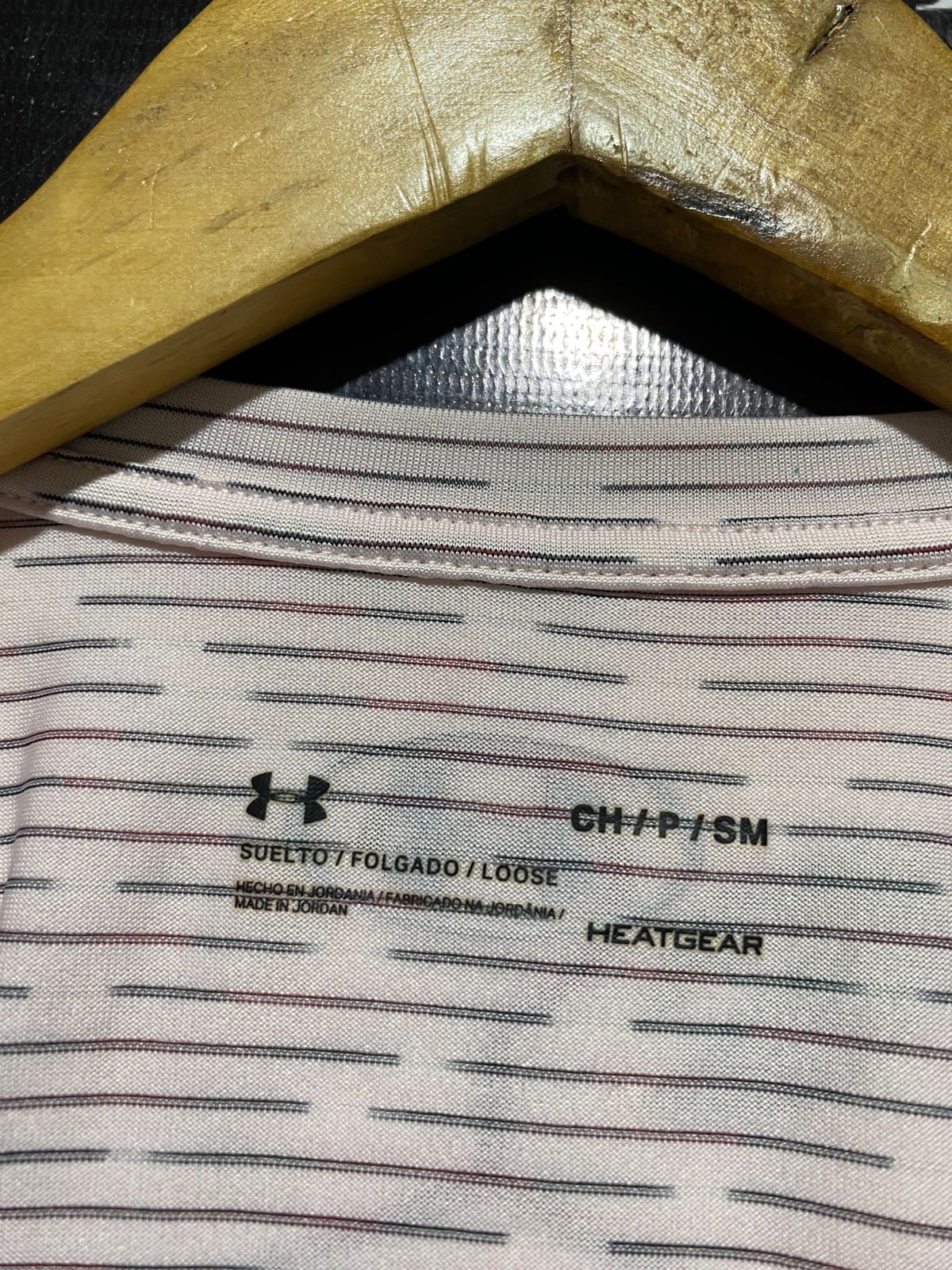 UNDER ARMOUR |M| BUST 18| B29| LIGHT PINK STRIPED ATHLETIC SHORT SLEEVE PERFORMANCE TEE